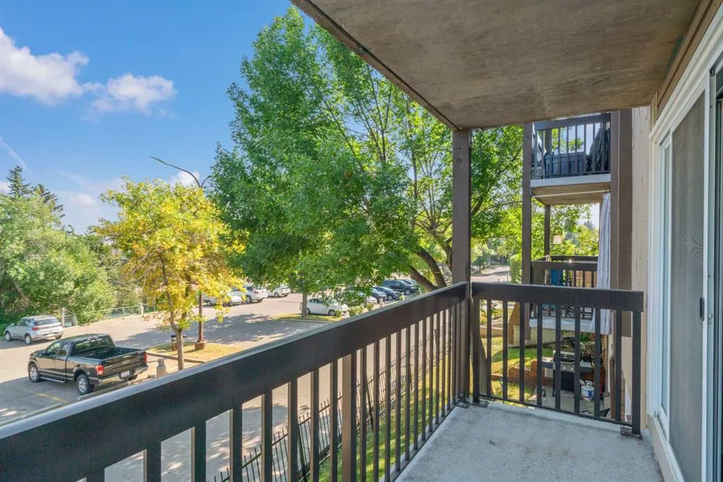 8948 Elbow Drive SW, #285
