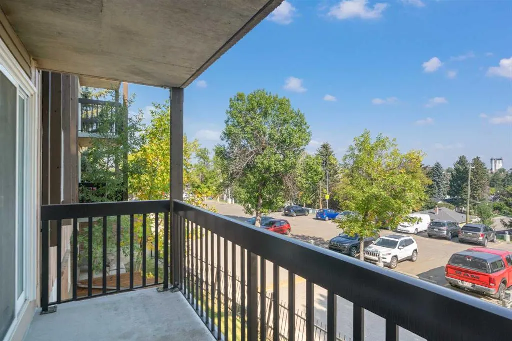 8948 Elbow Drive SW, #285