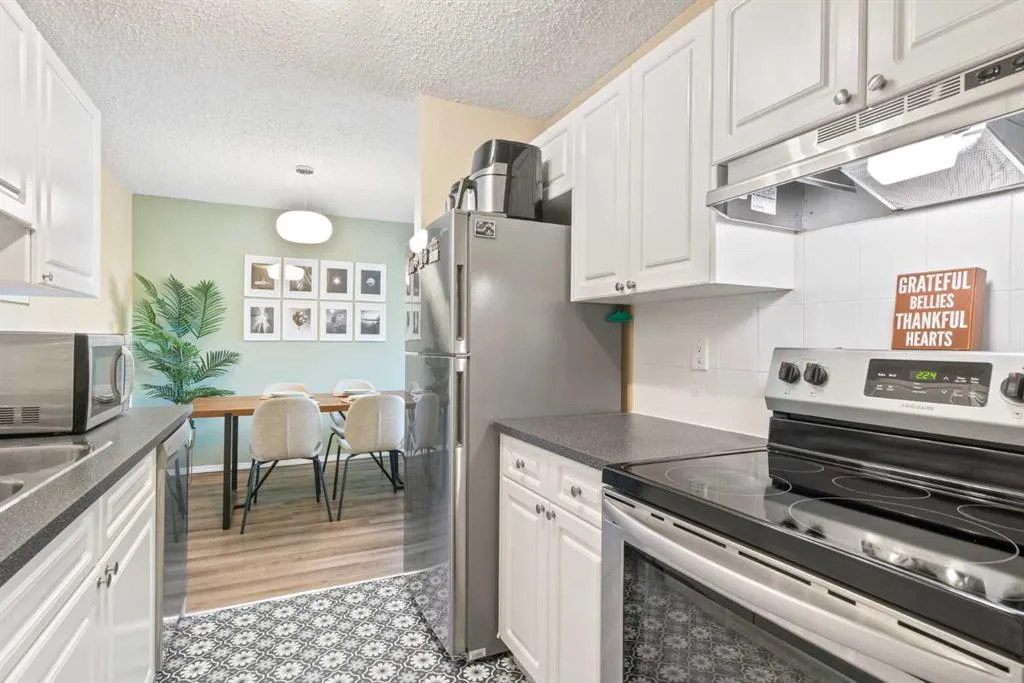 8948 Elbow Drive SW, #285