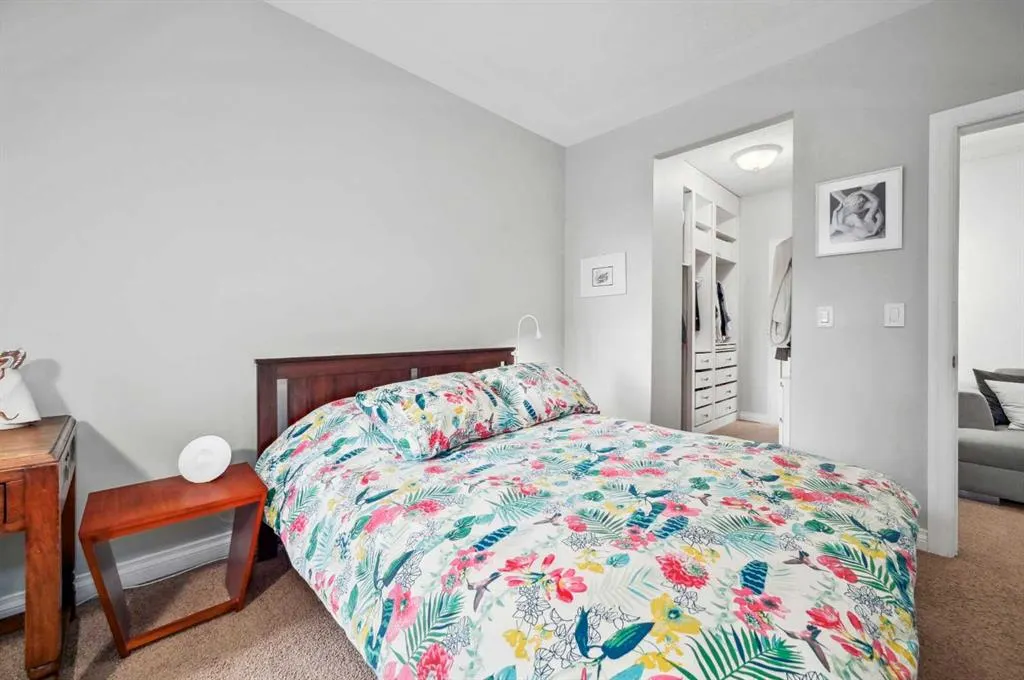 60 24 Avenue SW, #210