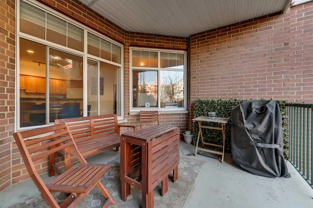 60 24 Avenue SW, #210