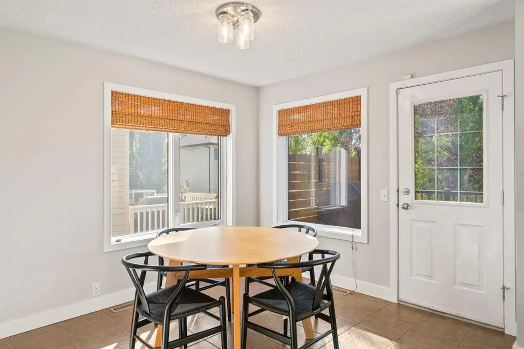 45 Mt Douglas Close SE