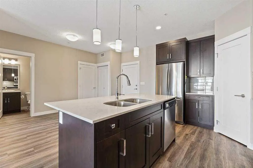 522 Cranford Drive SE, #4209