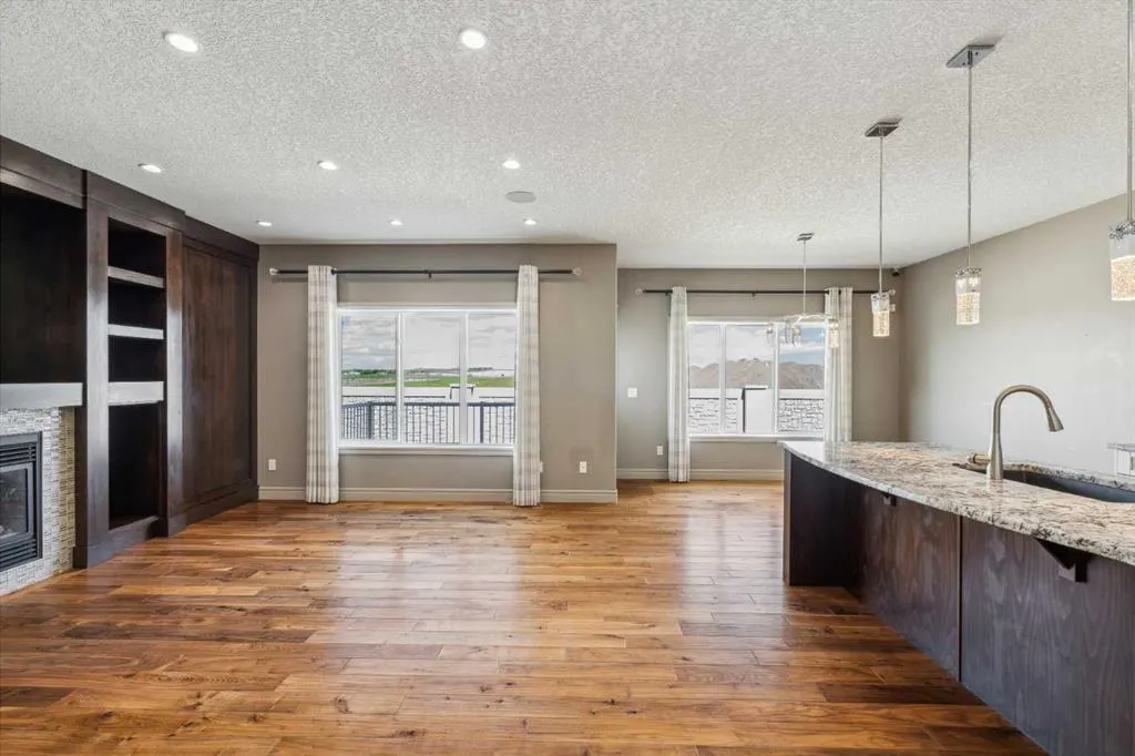 152 Evansborough Way NW