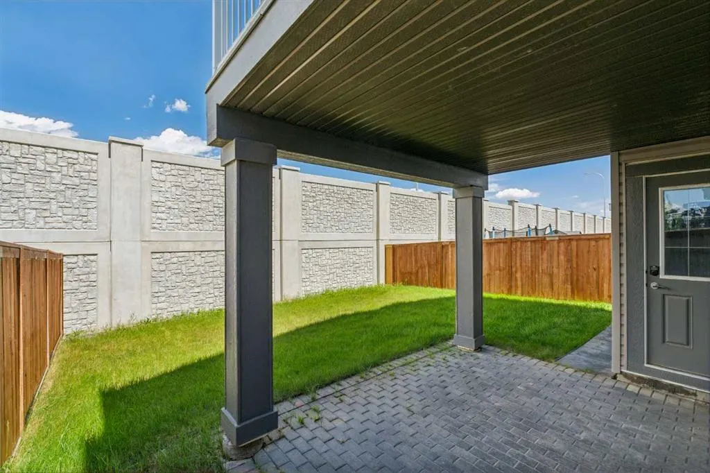 152 Evansborough Way NW
