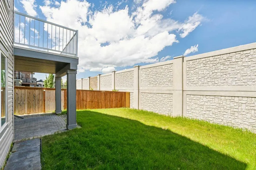 152 Evansborough Way NW