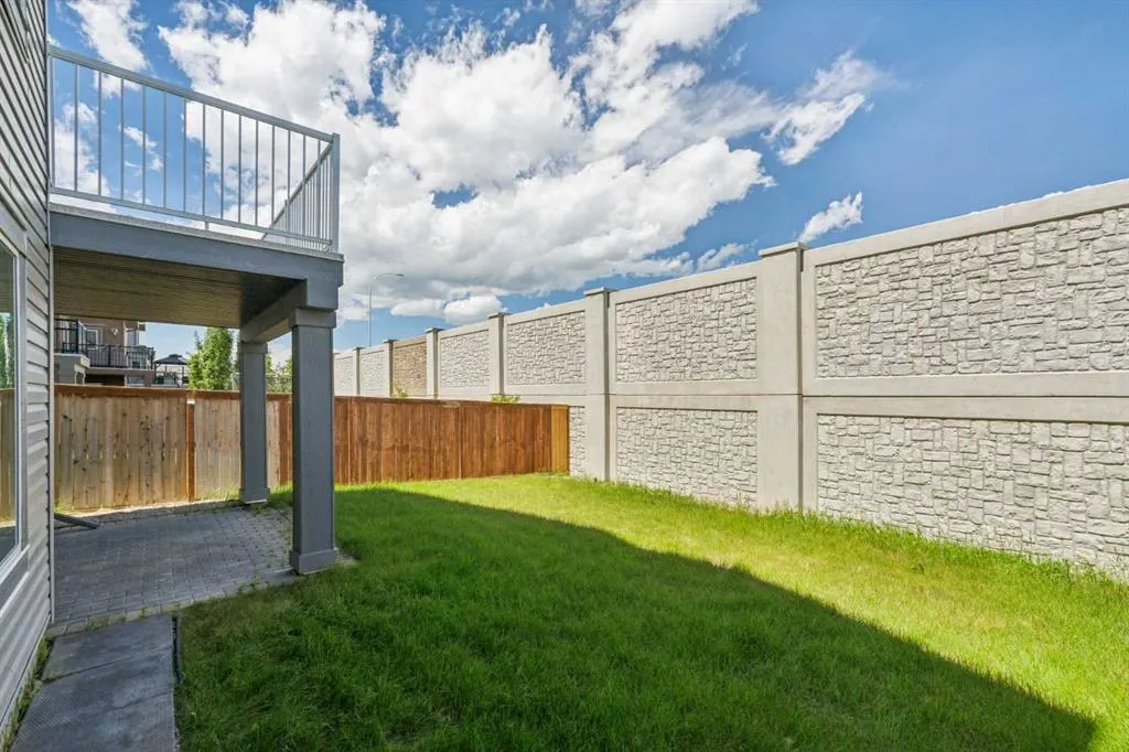152 Evansborough Way NW