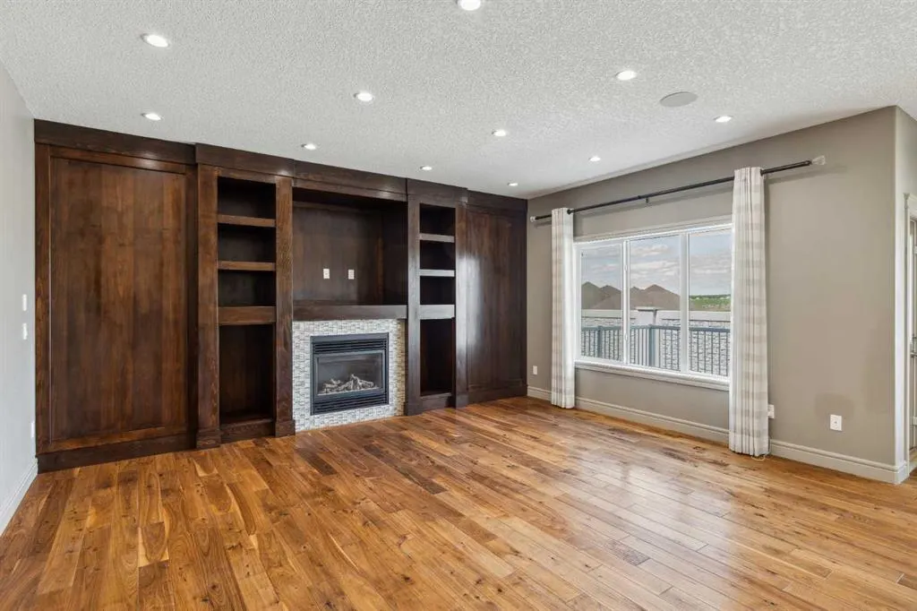 152 Evansborough Way NW