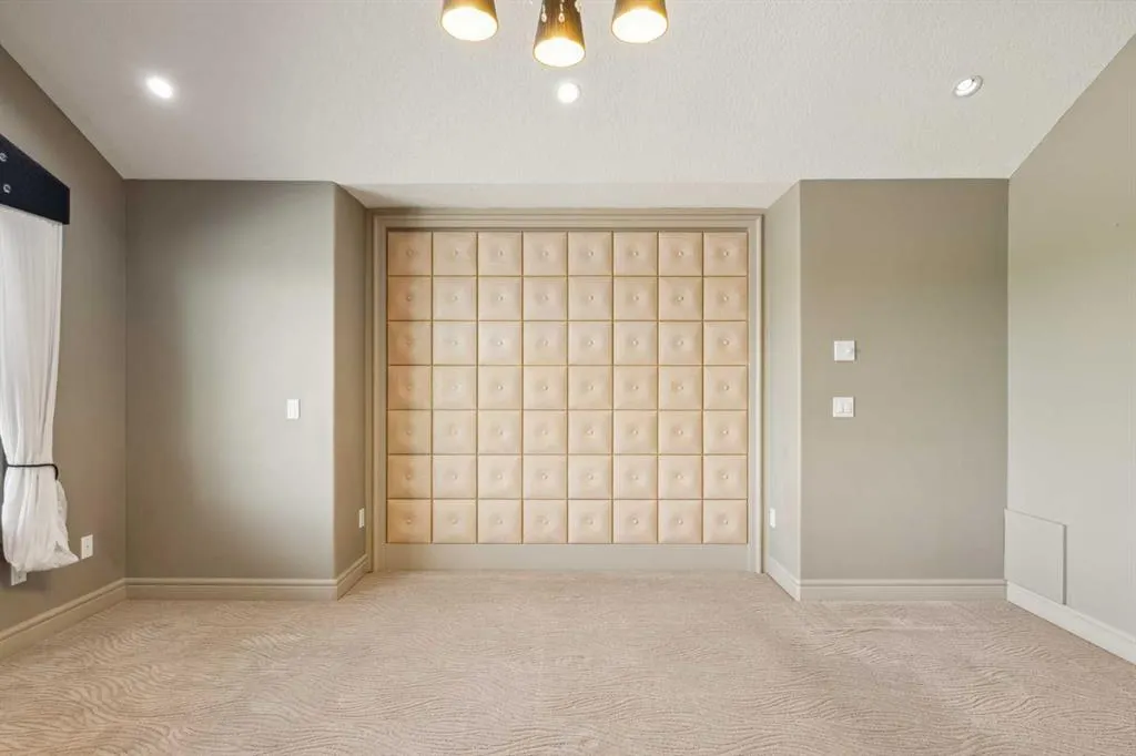 152 Evansborough Way NW