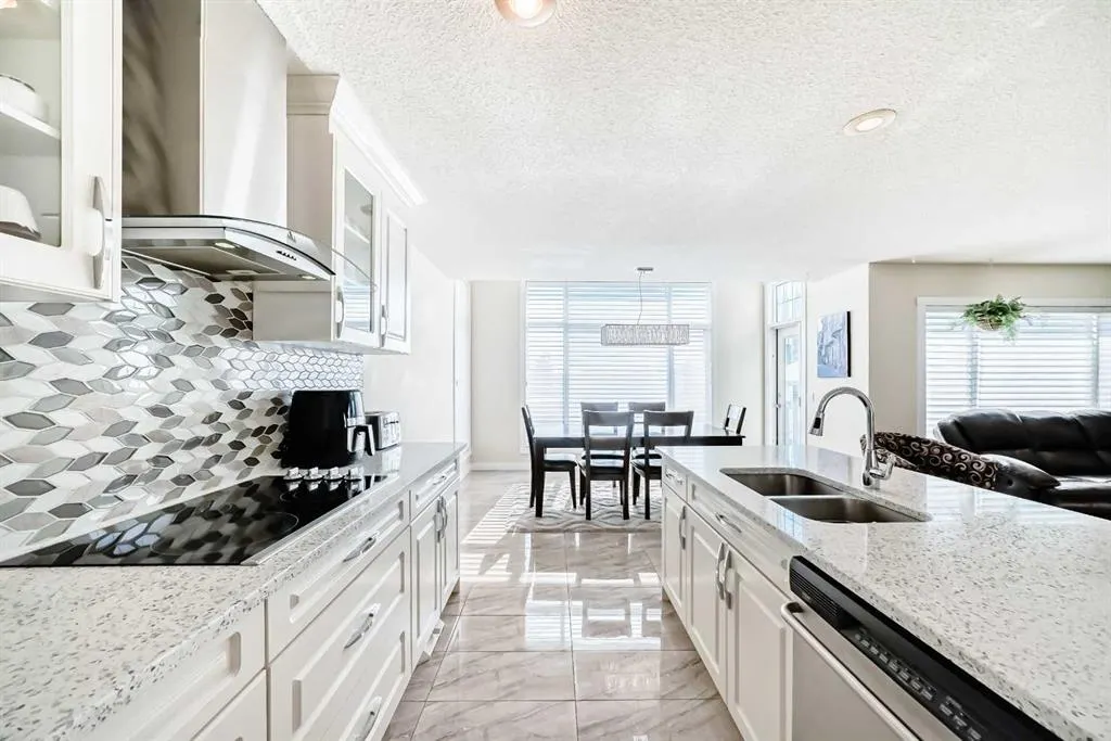 41 Covette Bay NE