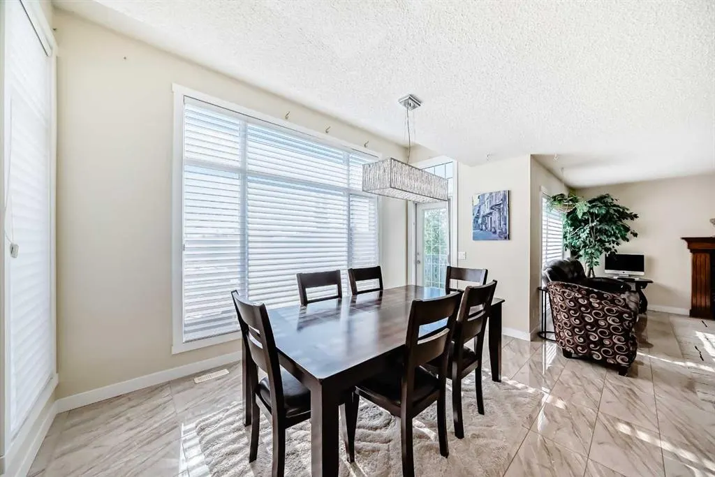 41 Covette Bay NE
