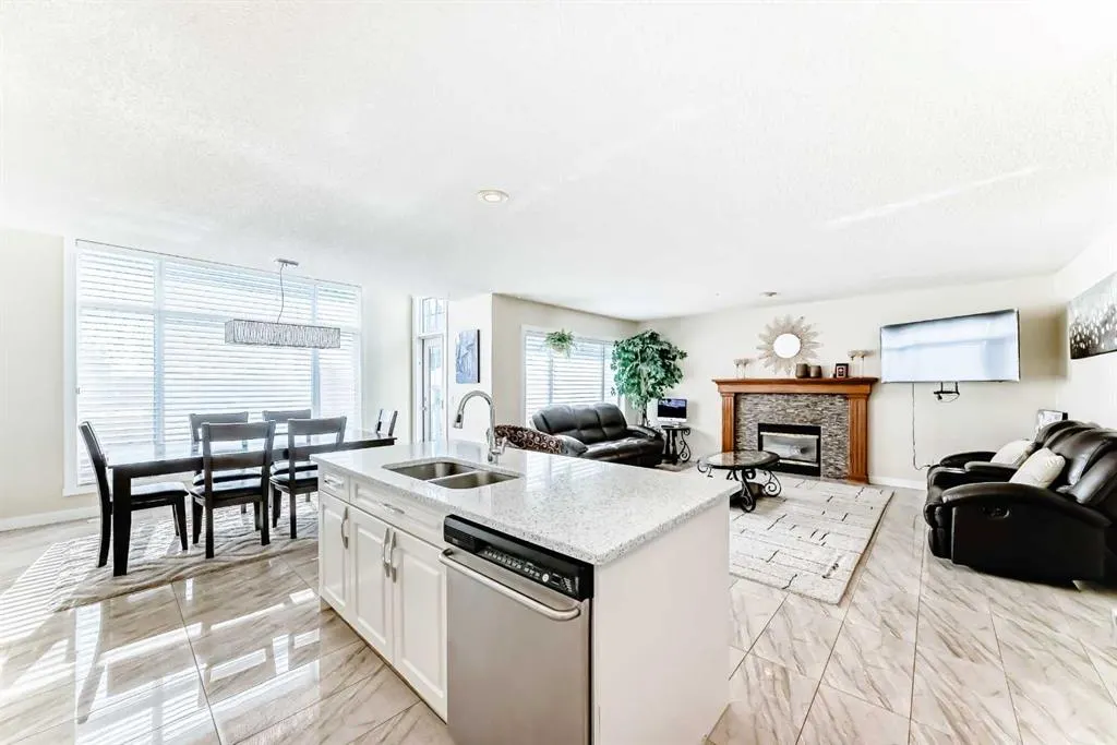41 Covette Bay NE