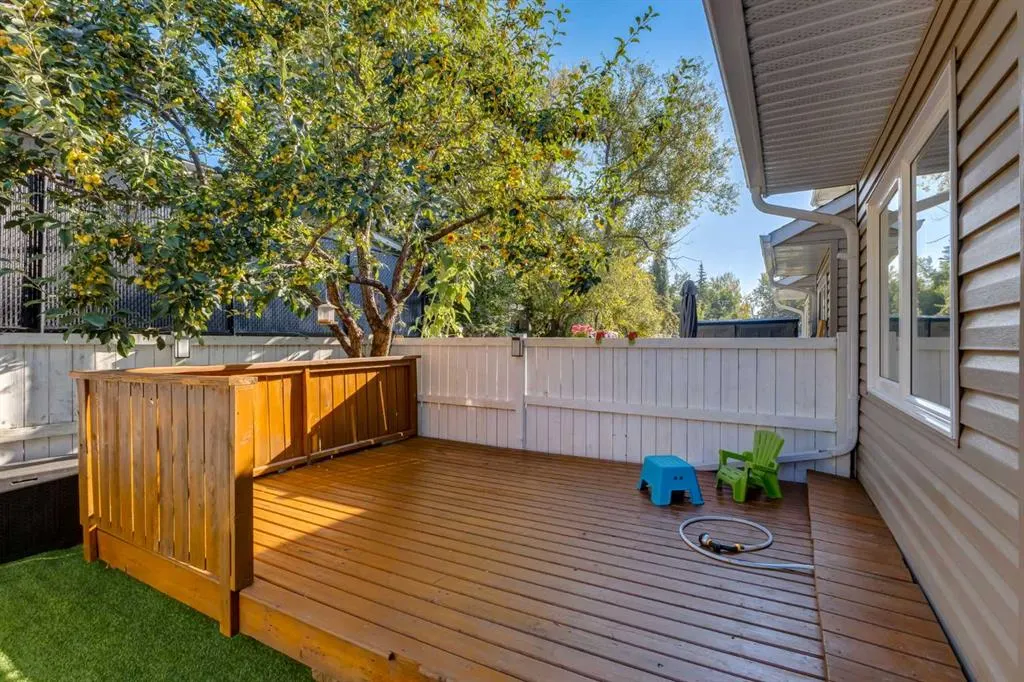 1111 Canterbury Drive SW, #4