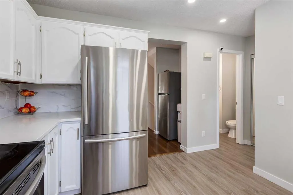 1111 Canterbury Drive SW, #4