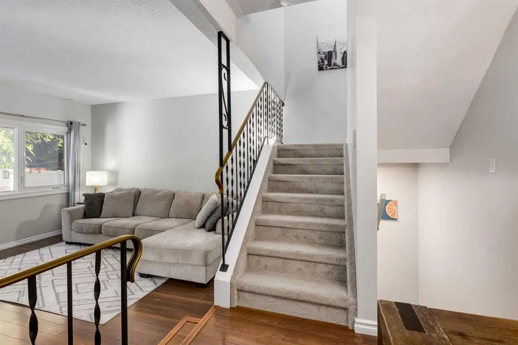 1111 Canterbury Drive SW, #4