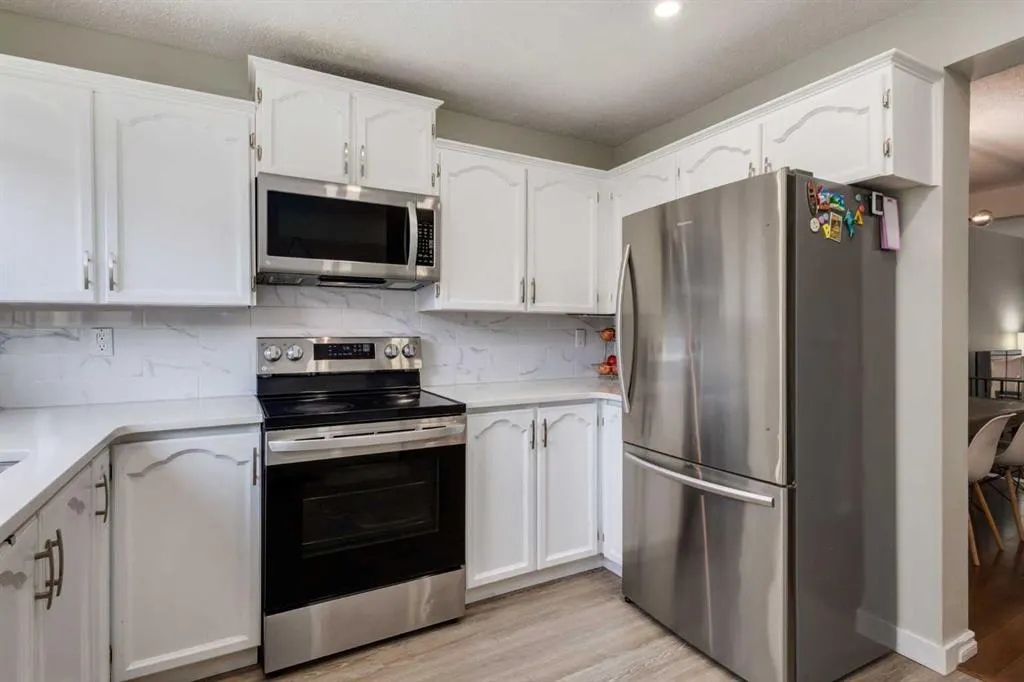 1111 Canterbury Drive SW, #4