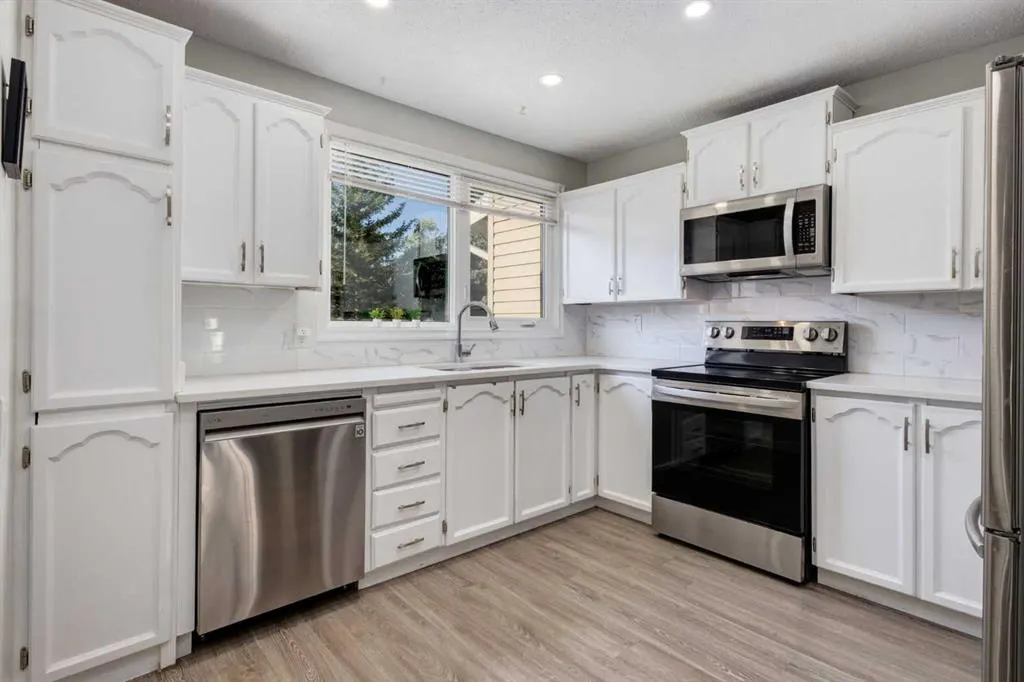 1111 Canterbury Drive SW, #4