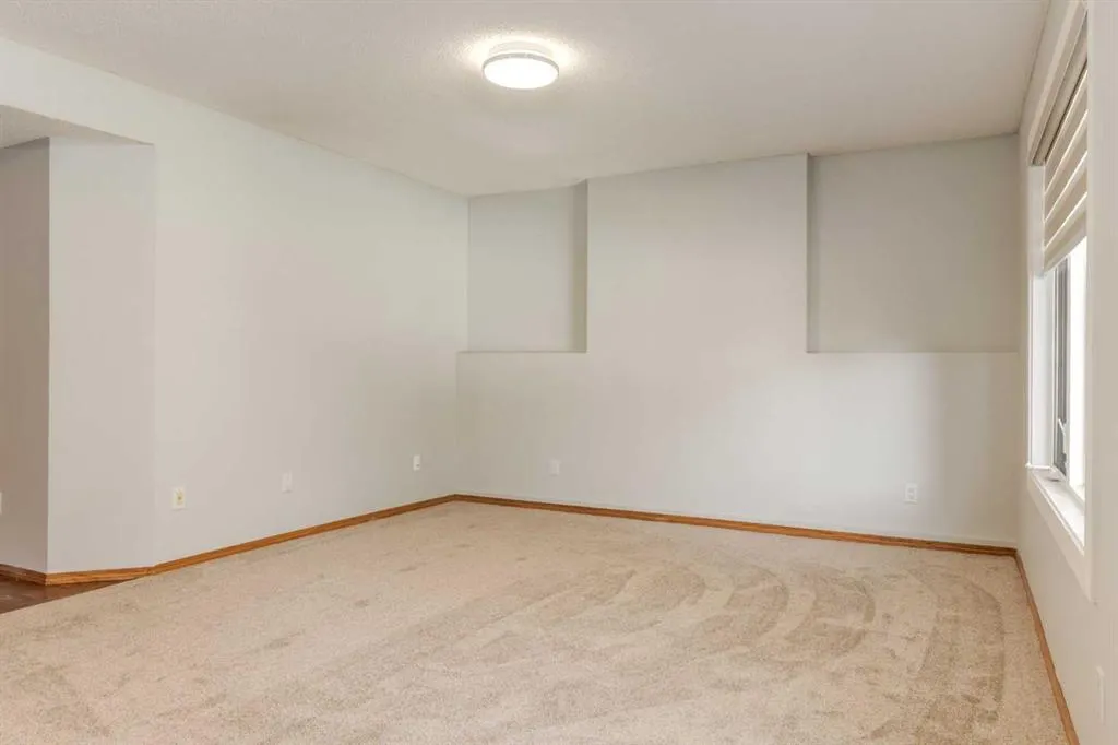44 Citadel Manor NW