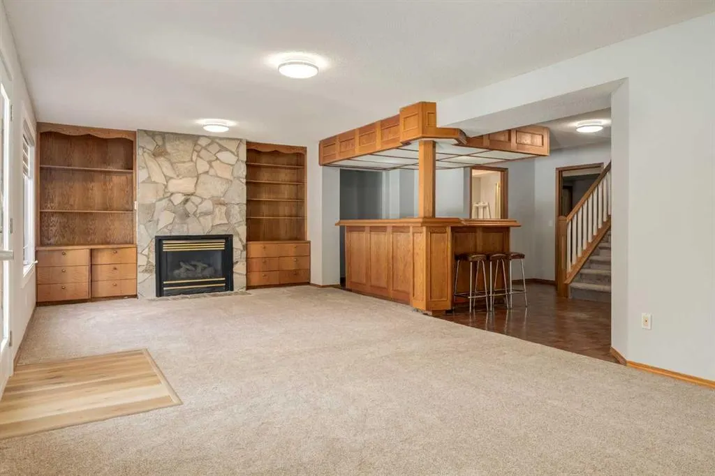 44 Citadel Manor NW