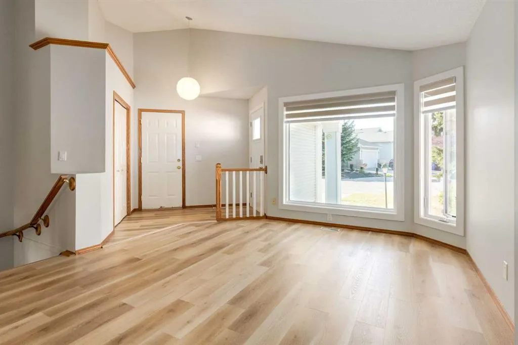 44 Citadel Manor NW