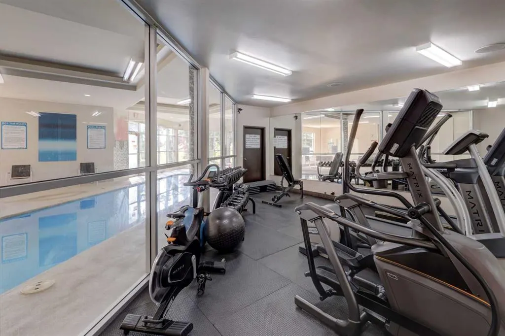 226 Village Terrace SW, #8