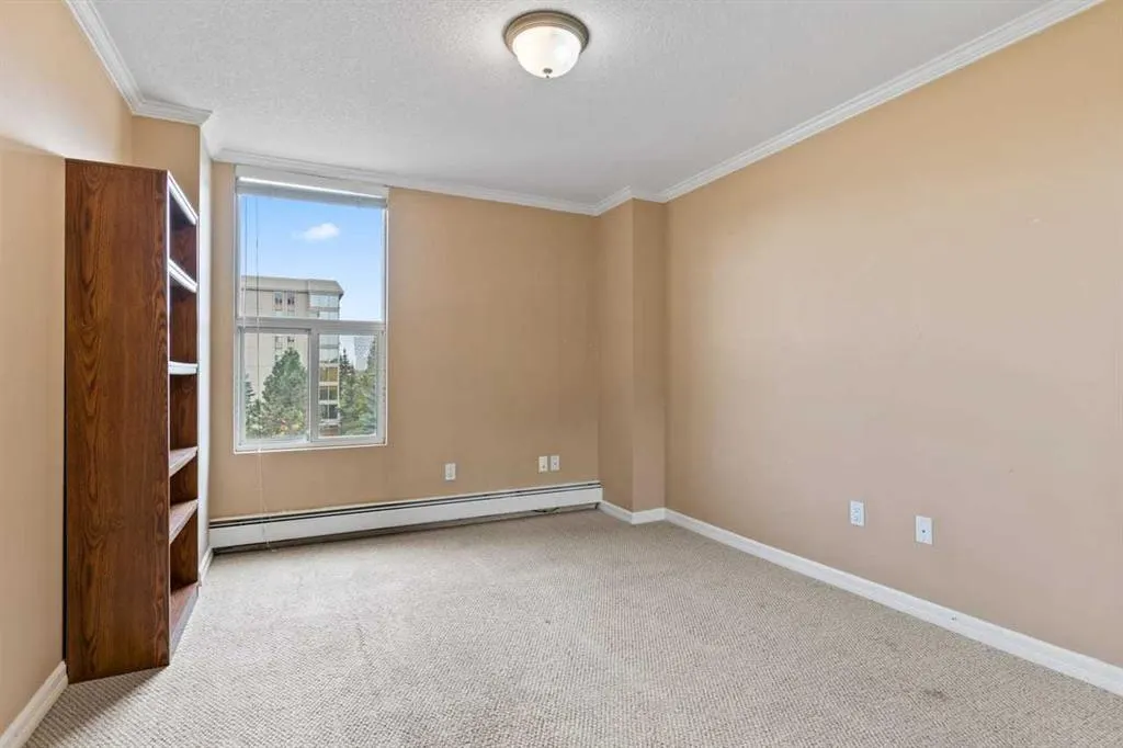 4555 Varsity Lane NW, #406