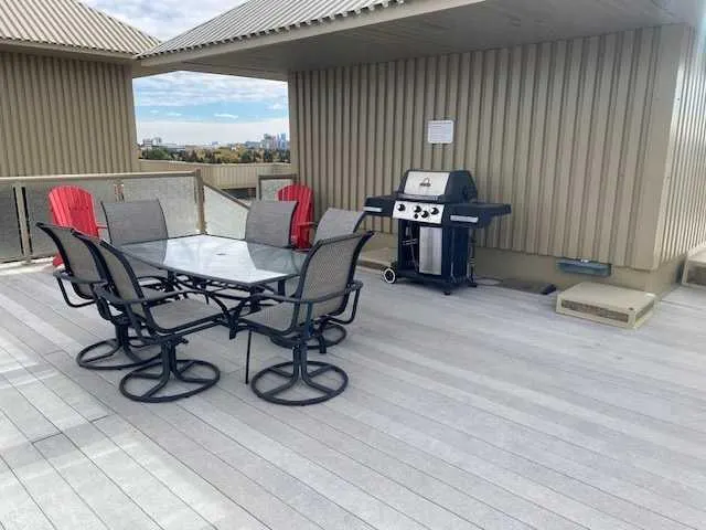 4555 Varsity Lane NW, #406