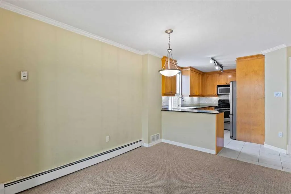 4555 Varsity Lane NW, #406
