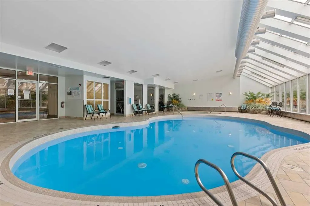 4555 Varsity Lane NW, #406