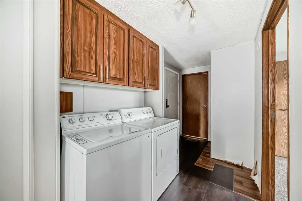 6724 17 Avenue SE, #167