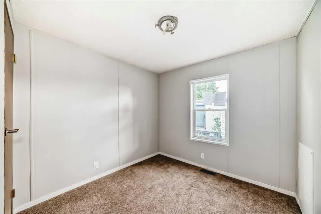 6724 17 Avenue SE, #167