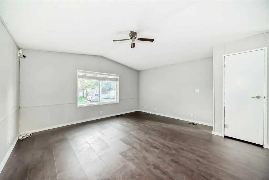 6724 17 Avenue SE, #167