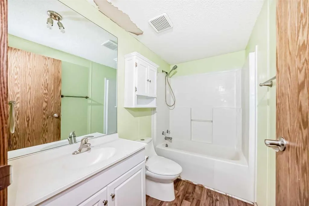 6724 17 Avenue SE, #167