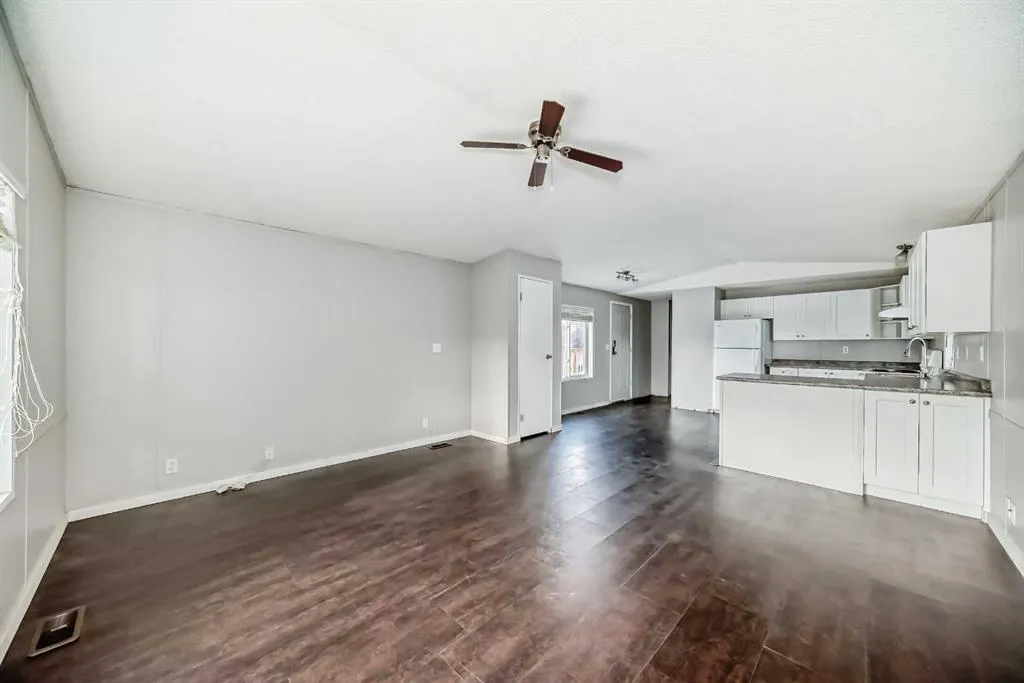 6724 17 Avenue SE, #167