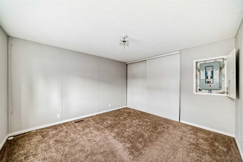 6724 17 Avenue SE, #167