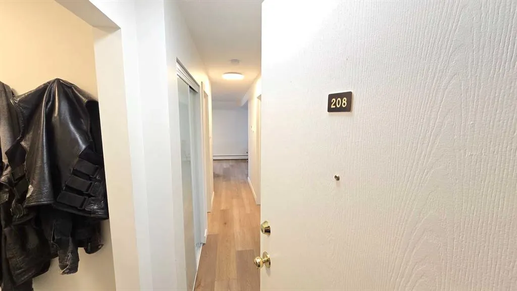 4200 Forestry Avenue S, #208