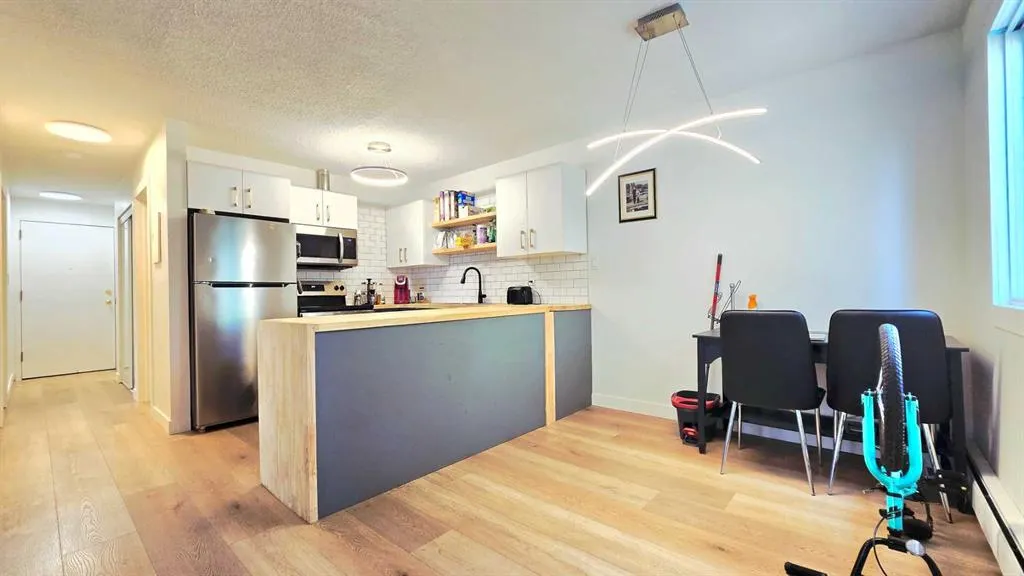 4200 Forestry Avenue S, #208