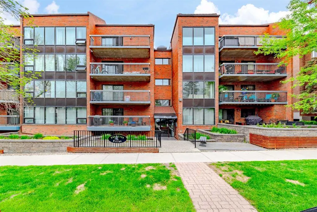 659 4 Avenue NE, #204