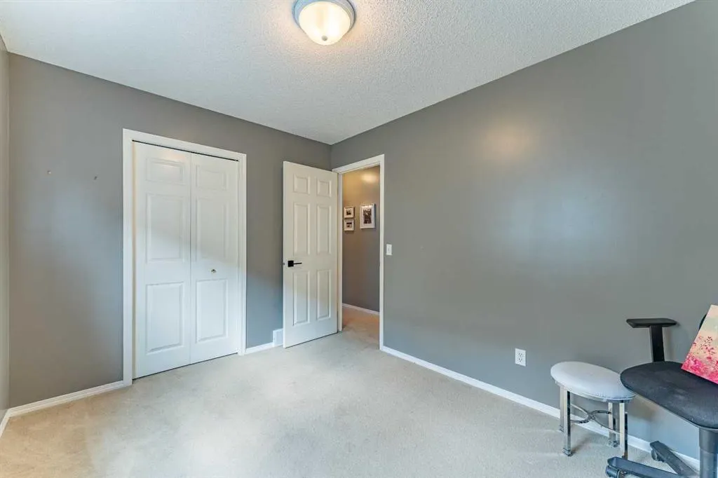 76 Cranfield Place SE