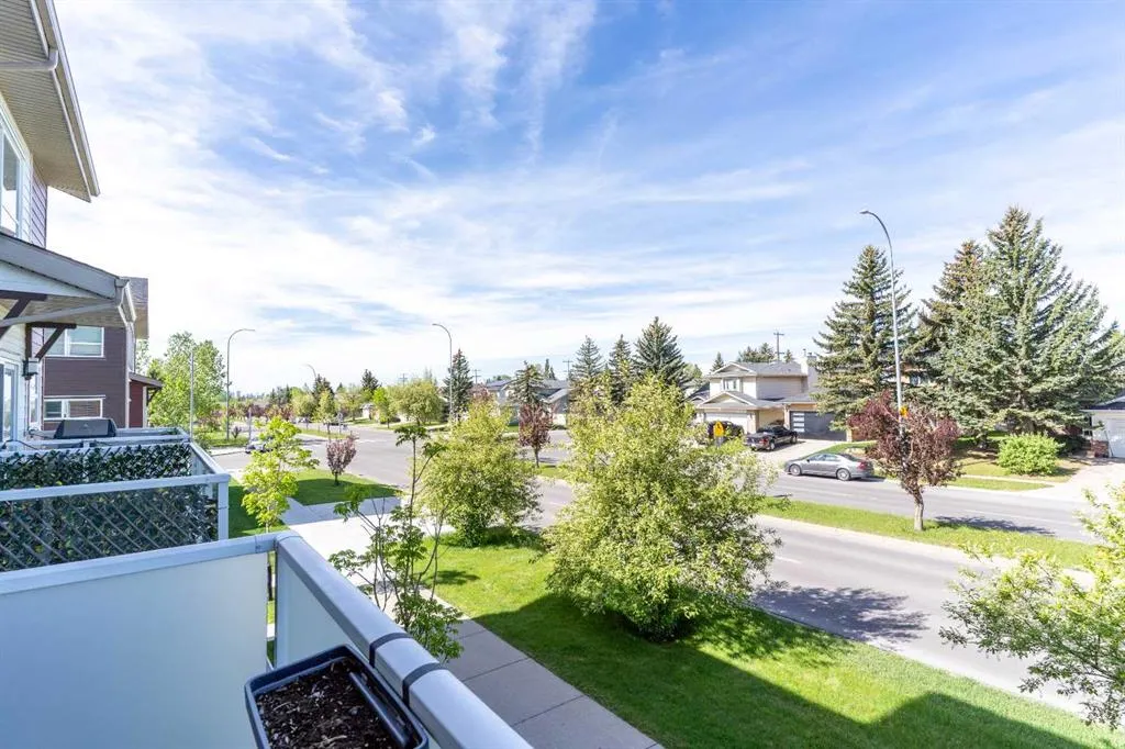 11168 Harvest Hills Gate NE