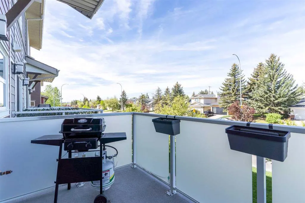 11168 Harvest Hills Gate NE