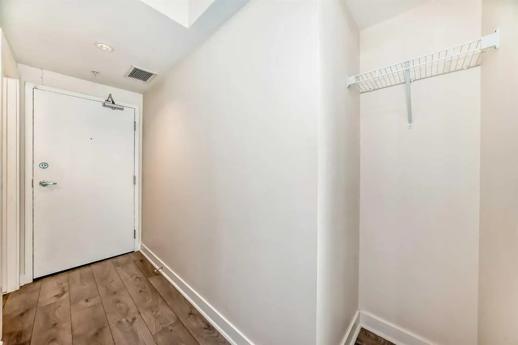 10 brentwood Common NW, #810