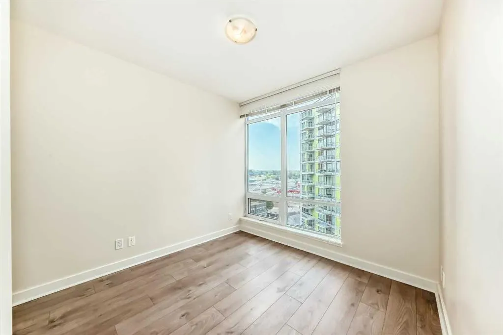 10 brentwood Common NW, #810