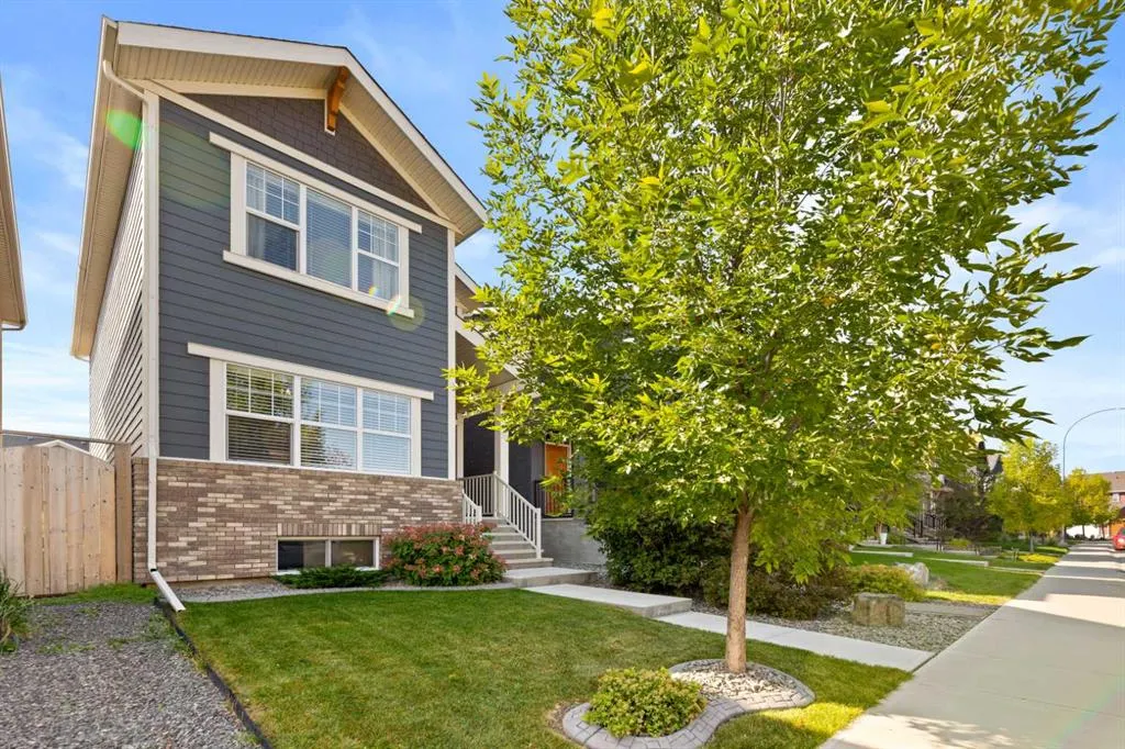 53 Masters Crescent SE