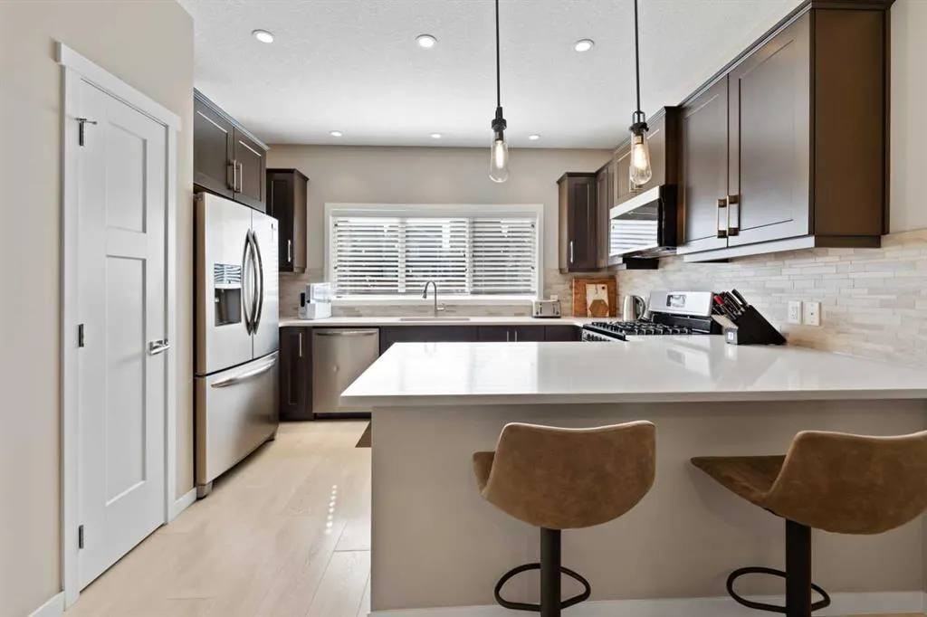 53 Masters Crescent SE
