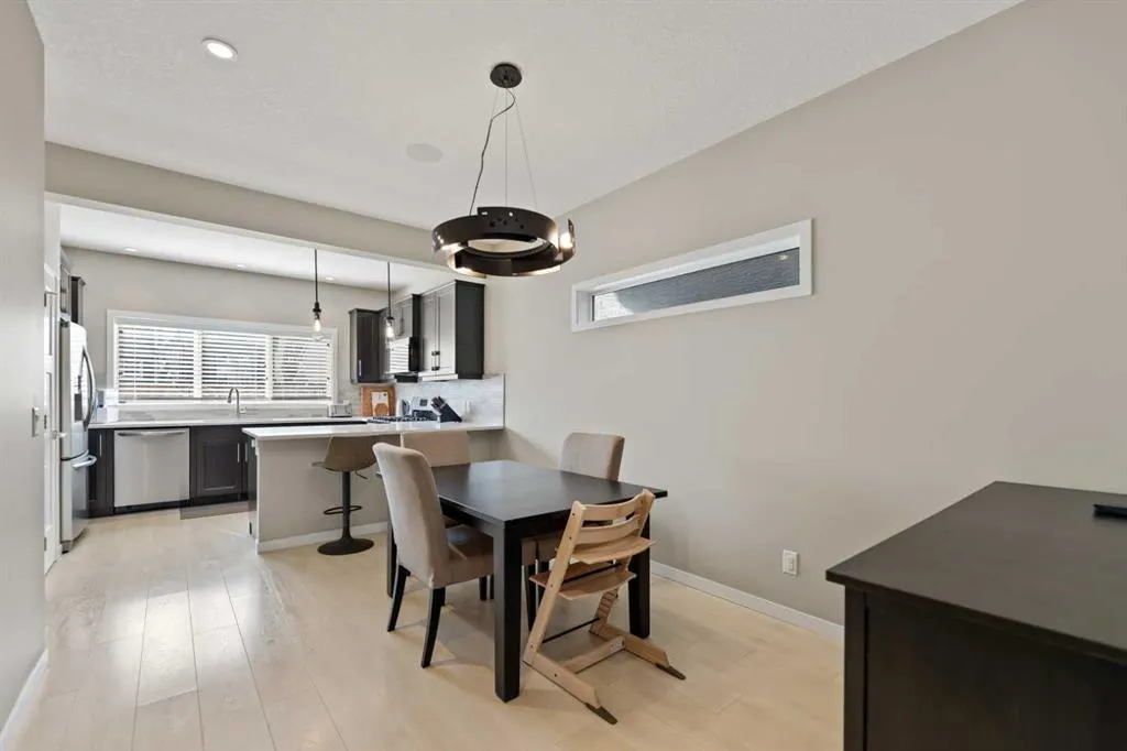 53 Masters Crescent SE