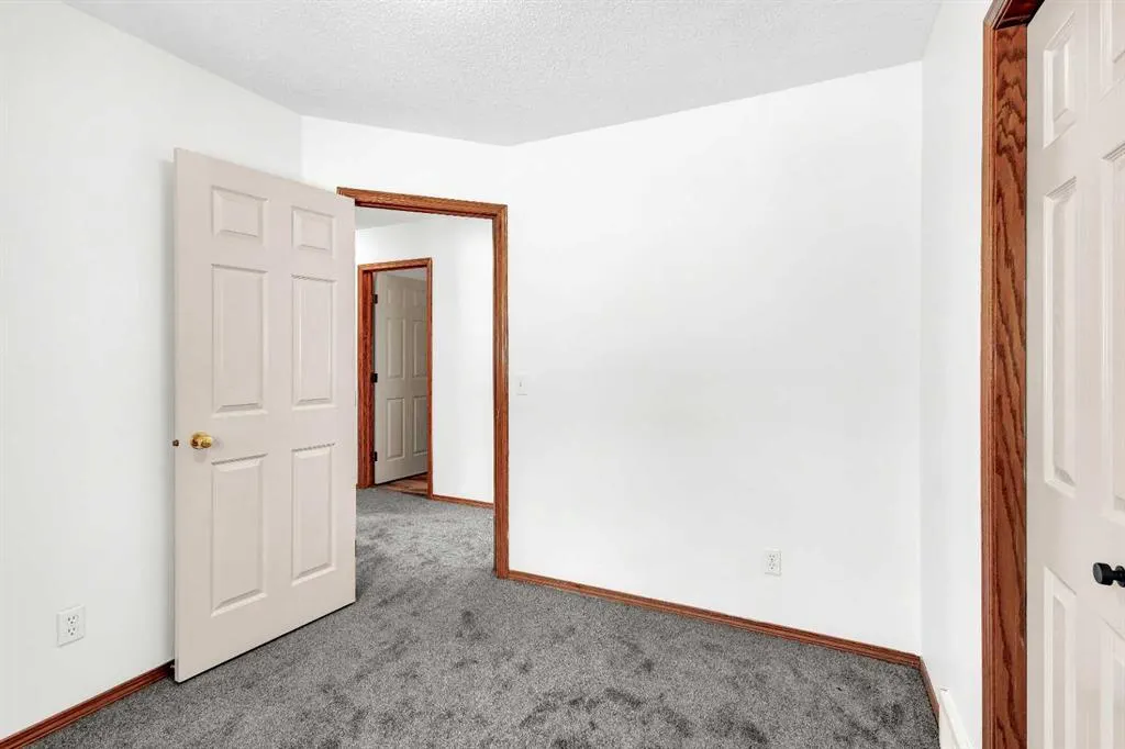 35 Tuscarora Way NW