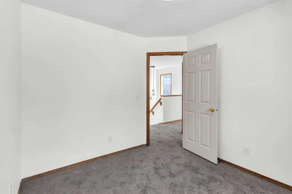 35 Tuscarora Way NW