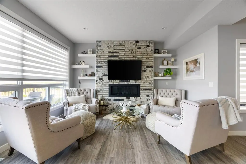 241 Diamondstone Ridge