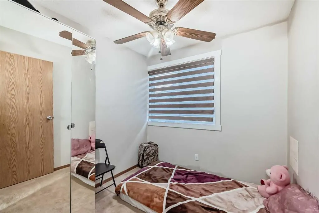 11 Martinwood Road NE